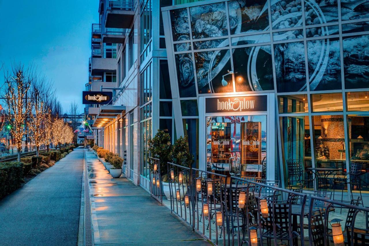 Seattle Marriott Waterfront Hotel Exterior photo